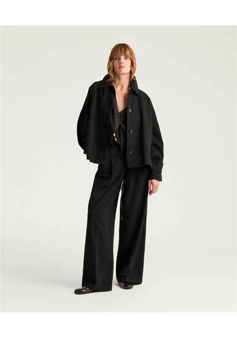 Cappotto Henry in Denim Tinto Filo  Nero, Caban Over in Cotone con Dettagli Raincoat Momonì MOMONI | CAPPOTTI | MOCO0030990