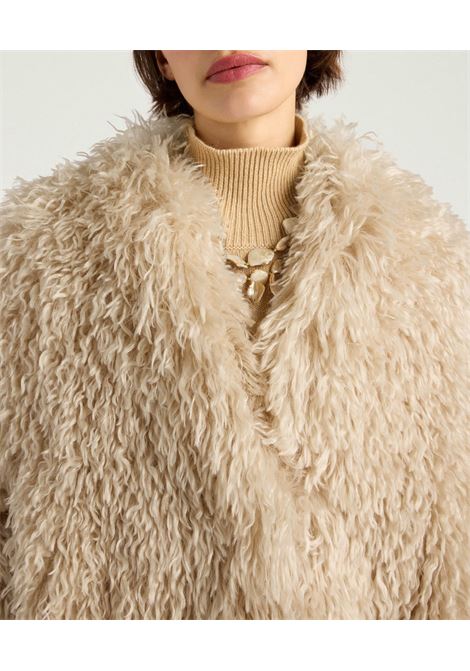 Cappotto Chloé in Ecopelliccia  Crema by Momonì MOMONI | CAPPOTTI | MOCO0540026