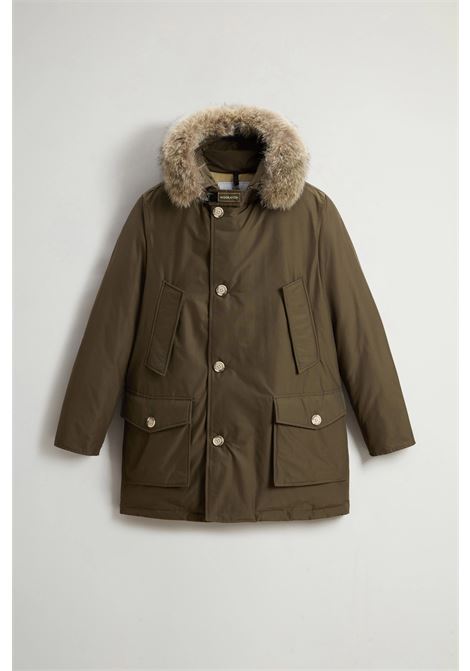 Arctic Parka in Ramar Cloth con pelliccia removibile WOOLRICH | Parka | CFWOOU0482MRUT0001DAG