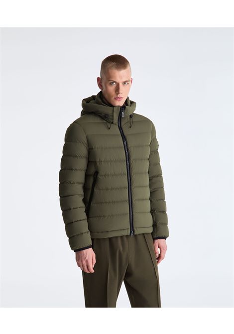 Peuterey Piumino Corto Boggs NS 04 Verde Edera in Tela Stretch Uomo PEUTEREY | Giubbini | PEU5582689