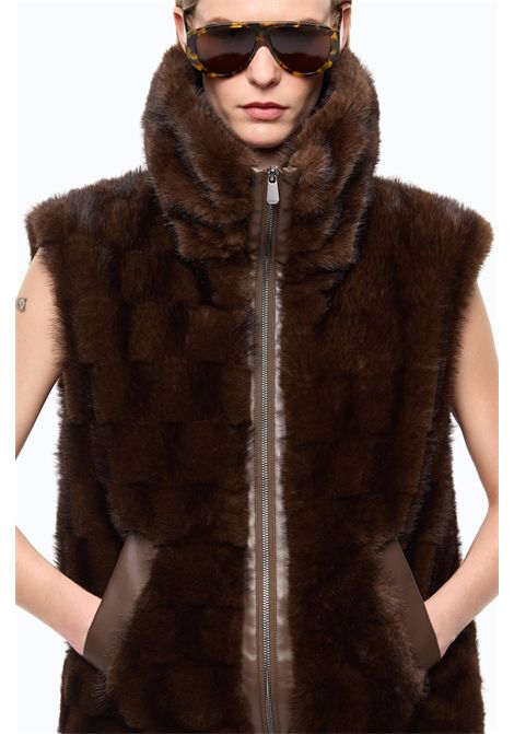 Pinko Gilet Glossinia con Zip Effetto Pelliccia Marrone Donna PINKO | Gilet | 106939-A3C5M11