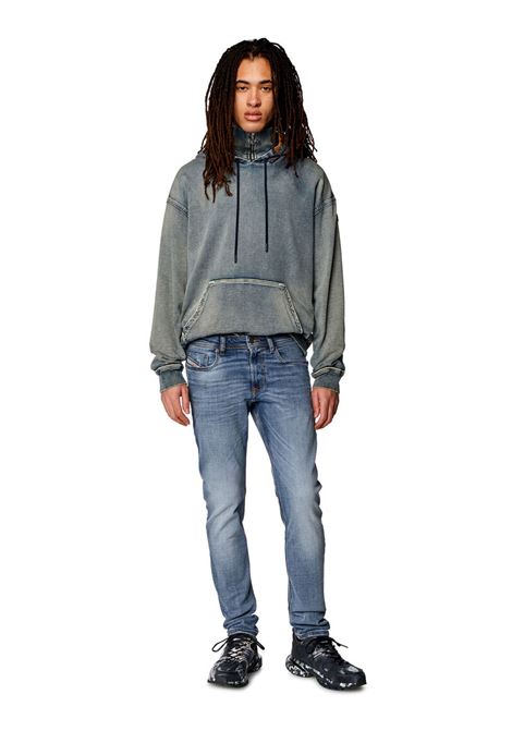 Jeans Skinny Diesel 1979 Sleenker 0pfaw: Lo Stile Punk-Rock Rinasce - 1979 sleenker DIESEL | Jeans | A035940PFAW01