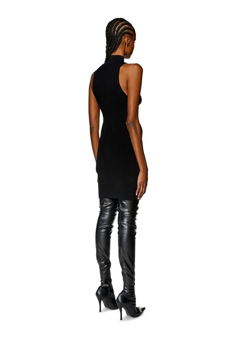 M-Onervax Ribbed Turtleneck Dress: Elegance and Refinement with Distinctive Details DIESEL |  | A123960DLAX9XX
