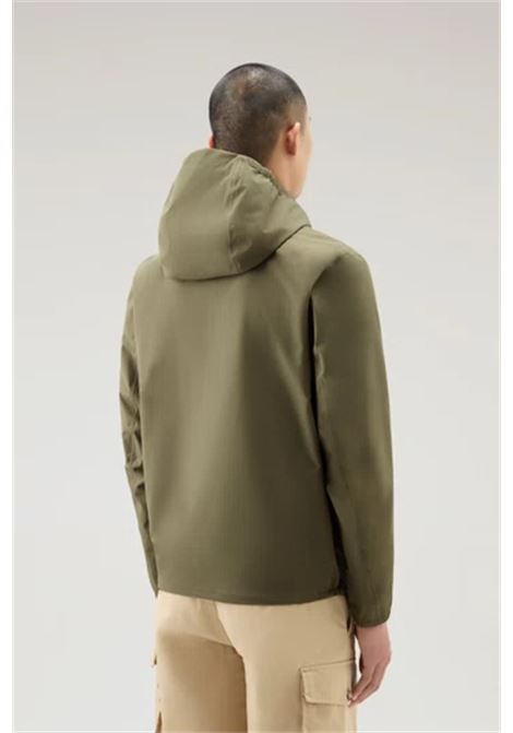 Giacca Pacific impermeabile con cappuccio Lake Olive WOOLRICH | Giubbini | CFWOOU0693MRUT32806178