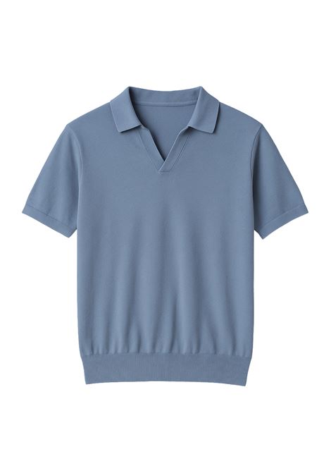 The Alpha Studio AU-1021B 1004 chambray-tone polo shirt is made of lightweight cotton crepe, with an urban fit, open collar and sleek trim for refined summer style. ALPHA STUDIO |  | AU-1021B1004