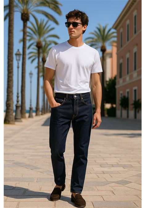 GRIFONI men's slim fit jeans made of dark blue denim with contrast stitching and classic 5-pocket details. GRIFONI |  | 142004/91B/S2S21