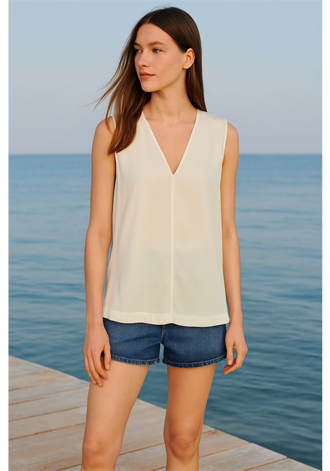 Top Smanicato in Raso Panna con Scollo a V - JUCCA JUCCA | Top & T-shirt | J4152016/L/03045