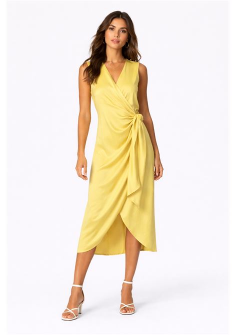 Momonì vestito Roca lungo in raso di viscosa stretch lime con drappeggio e nodo in vita MOMONI | Vestiti | MODR0240230