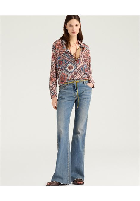 Pantaloni Bootcut Momonì Fuego in Denim Stone Washed con Borchie MOMONI | Pantaloni | MOPA0080836